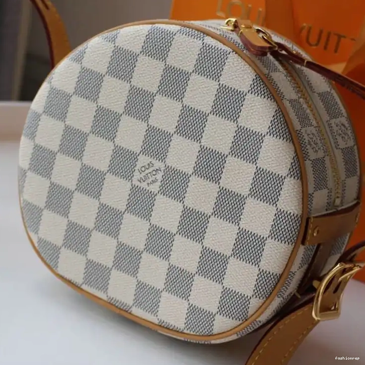 Fashionrepsfam ru 207B570013 LV Bags 0819